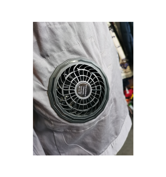 Jaket Kerja Ber-AC Senjoy, Musim Panas yang Hangat dengan Kipas Sejuk