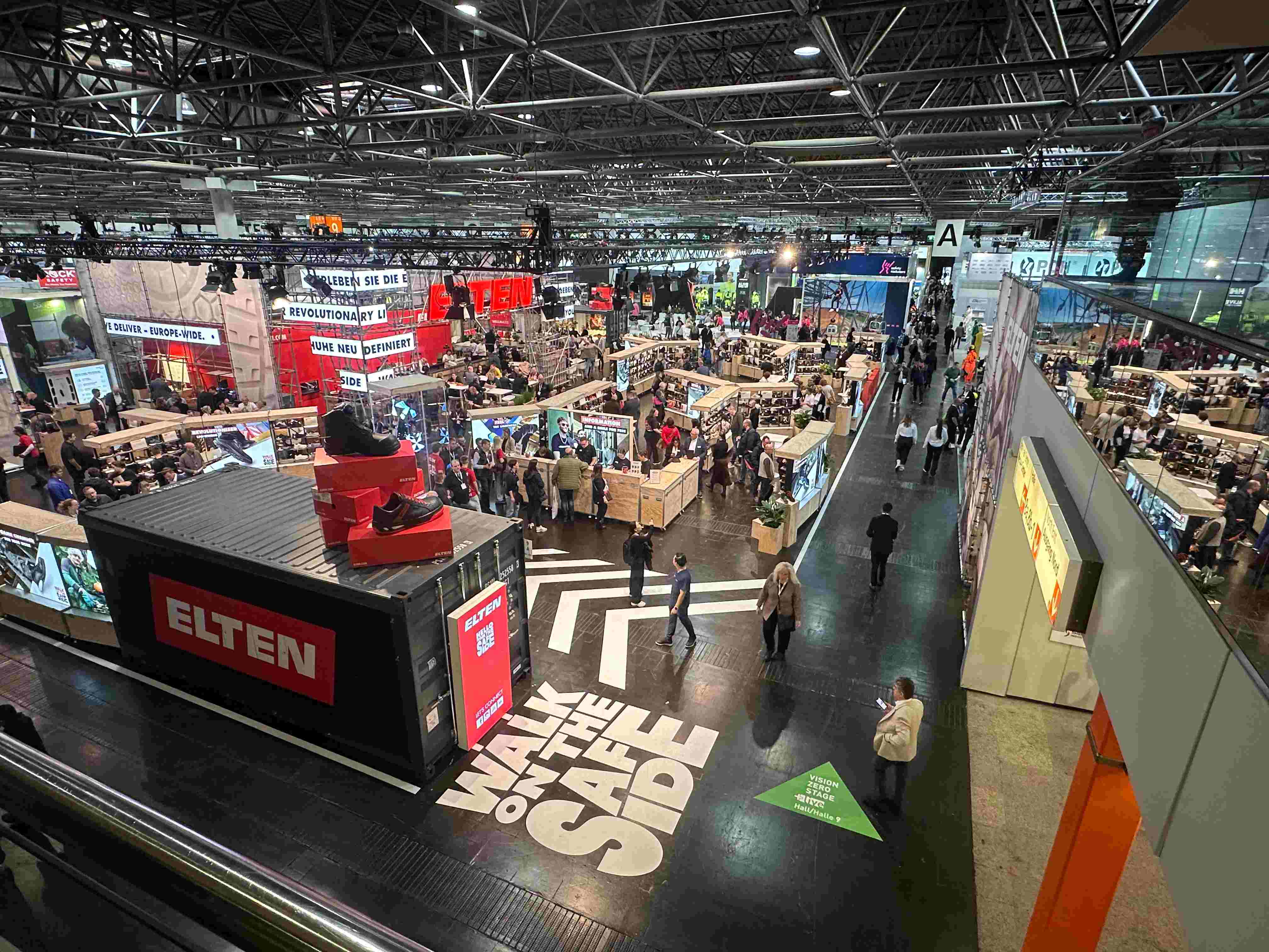 SenJoy Memamerkan Pakaian Pendingin Inovatif di Pameran Dagang Internasional A+A Jerman